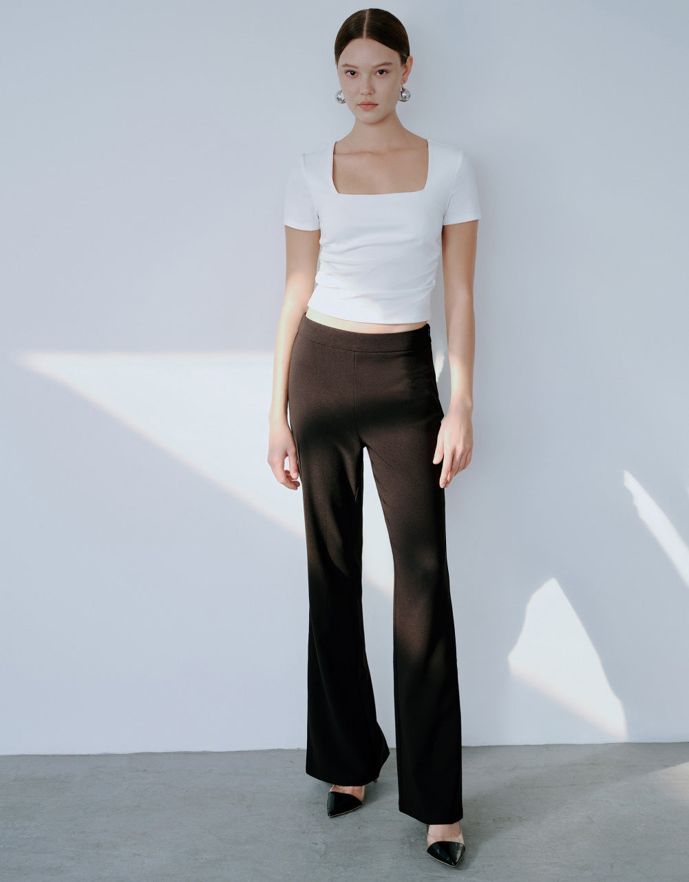 Square-cut Collar Skinny T-Shirt