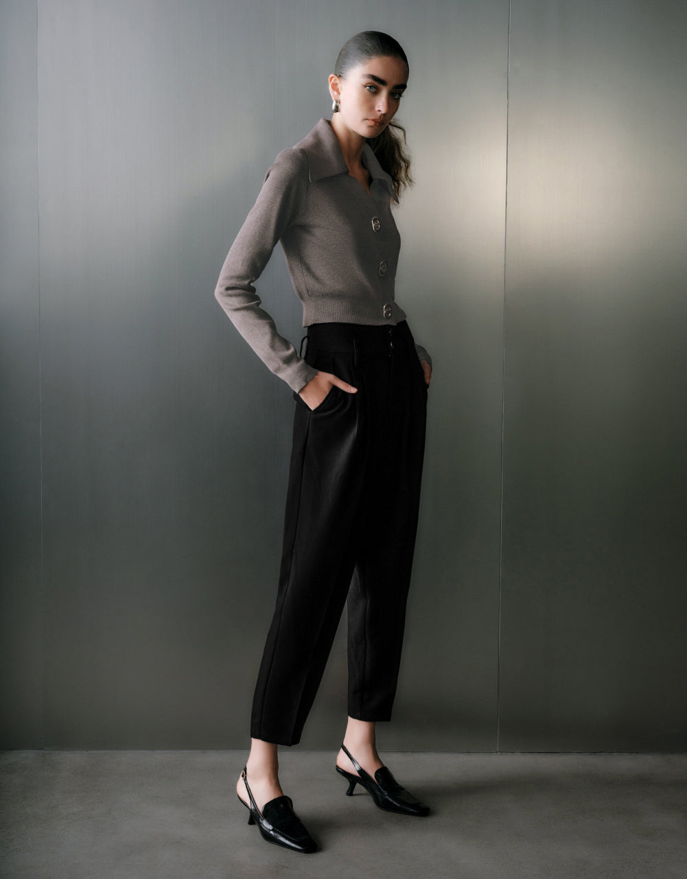 Carrot Fit Trousers