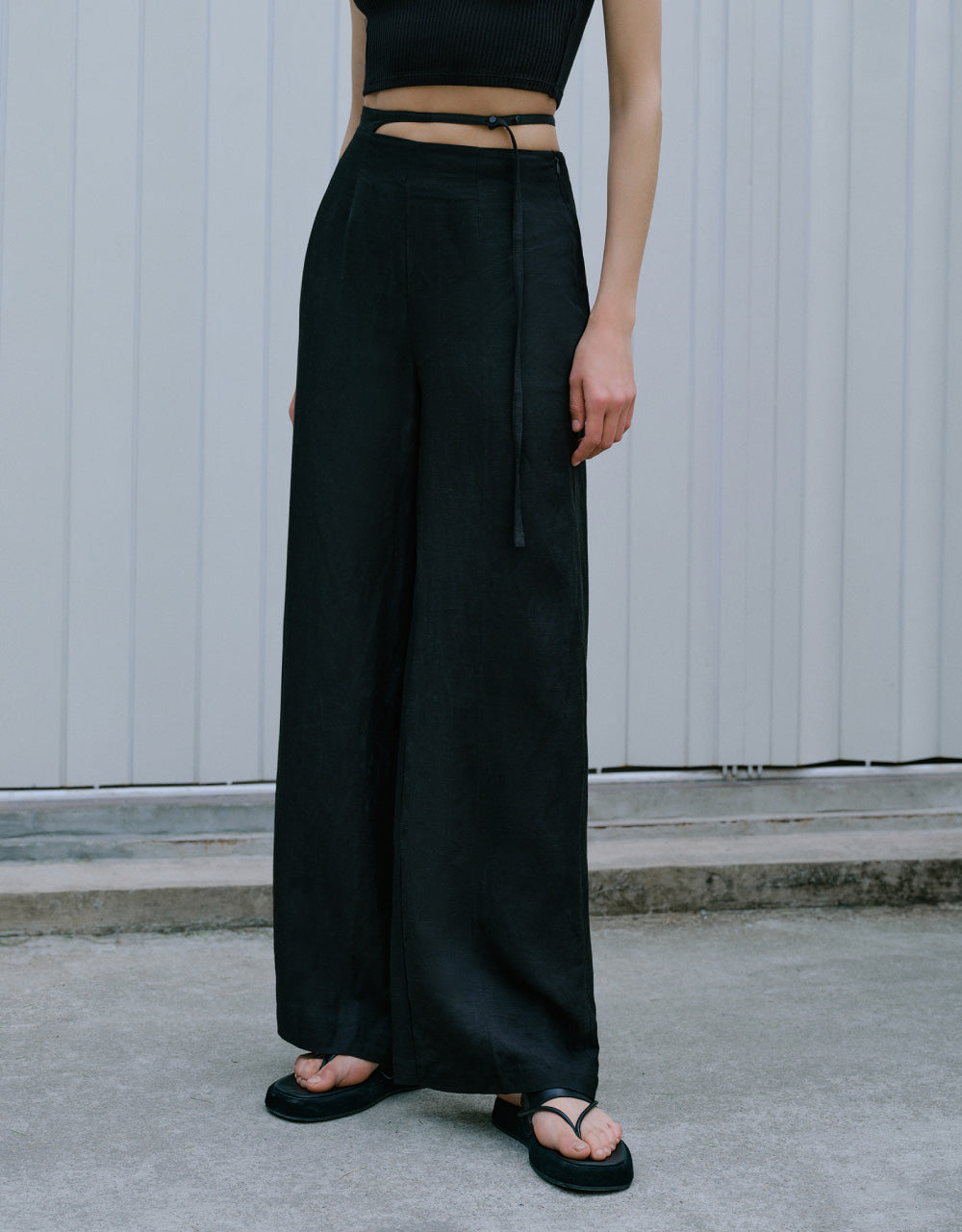Hem Detail Wide-Leg Pants