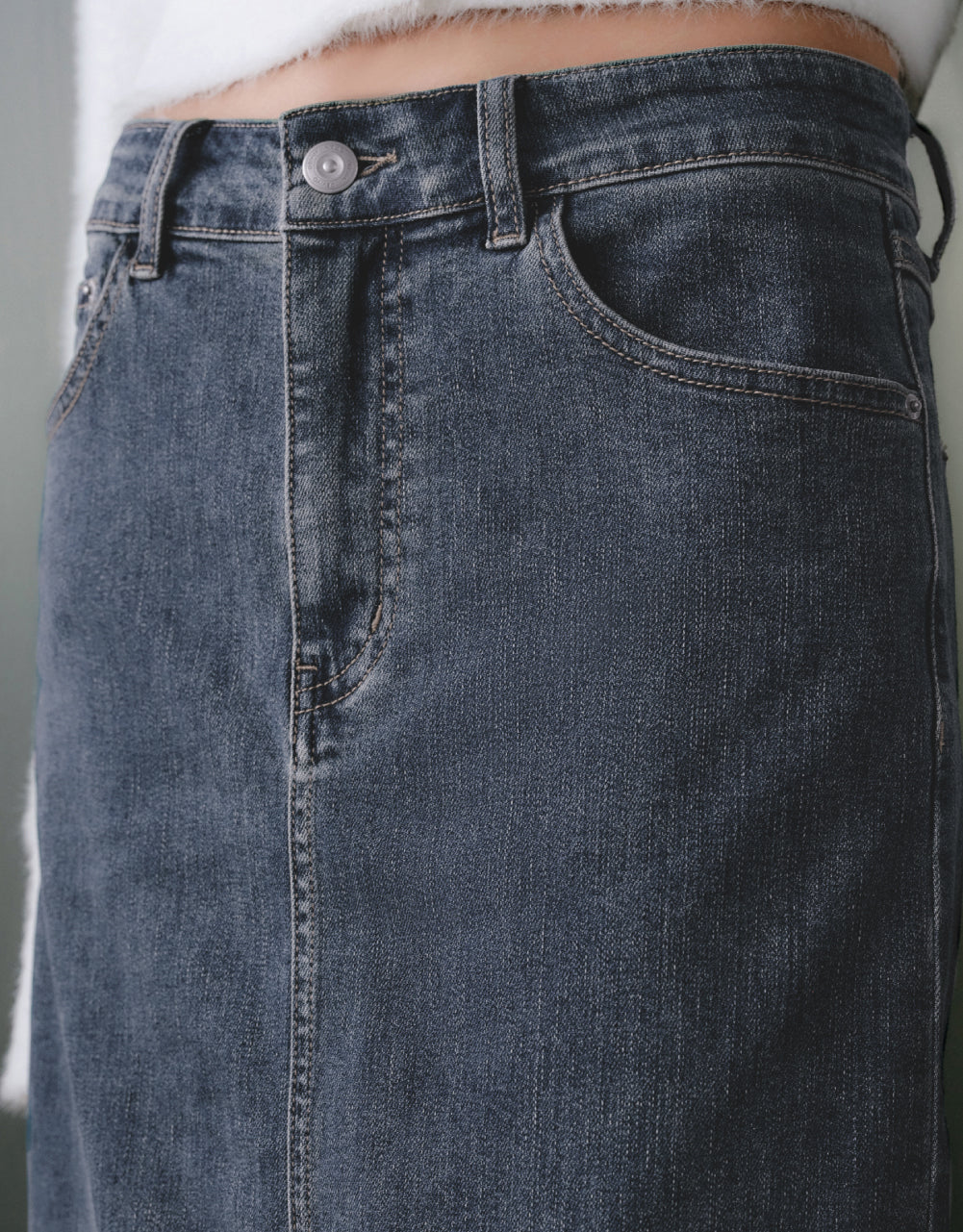 Back Split Denim Midi Skirt
