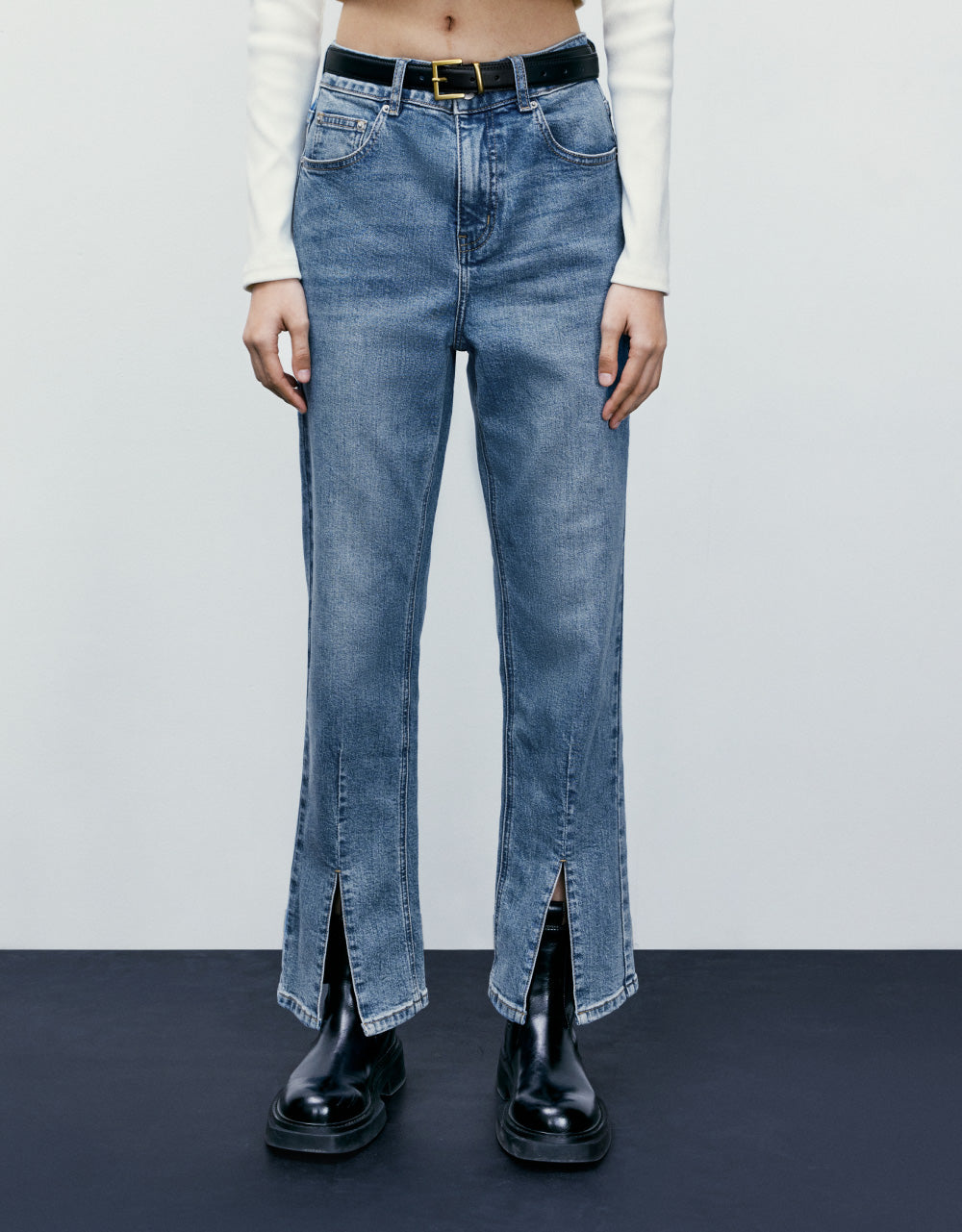 Capri Straight Jeans