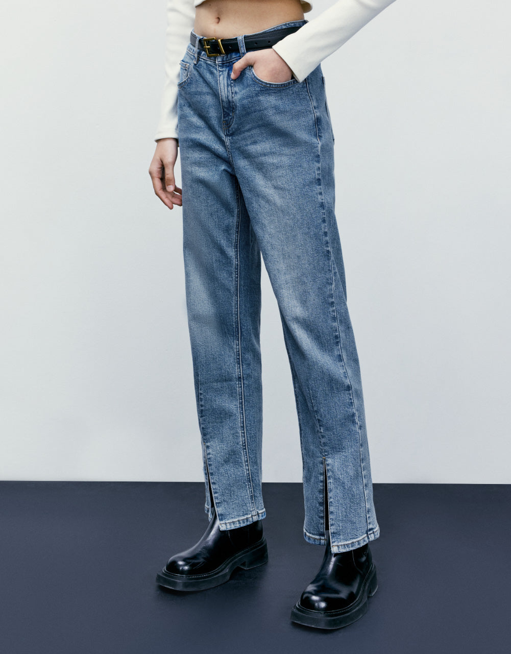 Capri Straight Jeans