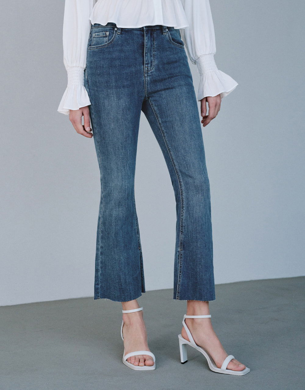 Mid-Waist Flare Jeans