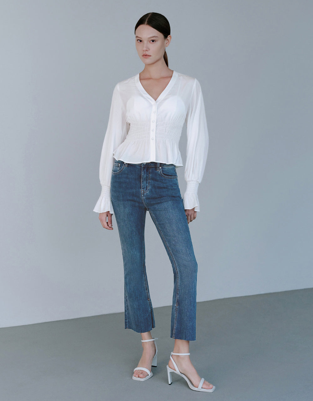 Mid-Waist Flare Jeans