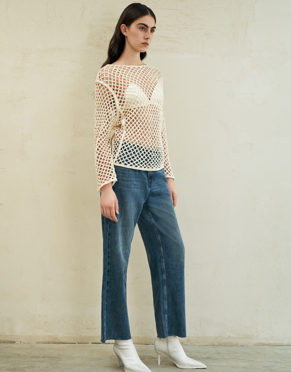 Elastic Waist Straight Jeans