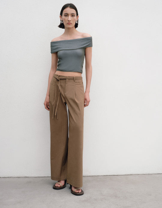 Wide-Leg Pants With Belt