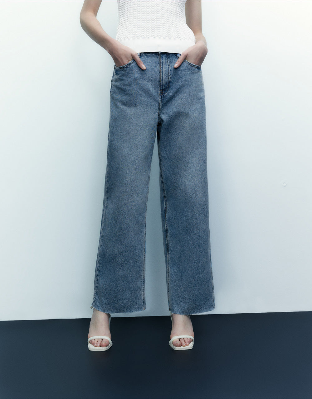 Wide-Leg Jeans