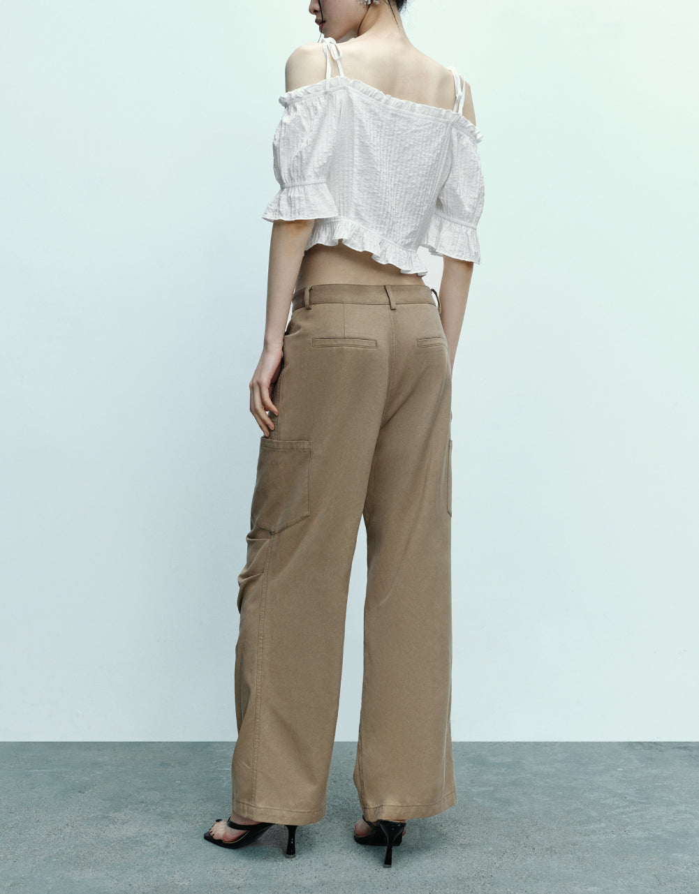 Knot Straps Off-Shoulder Blouse