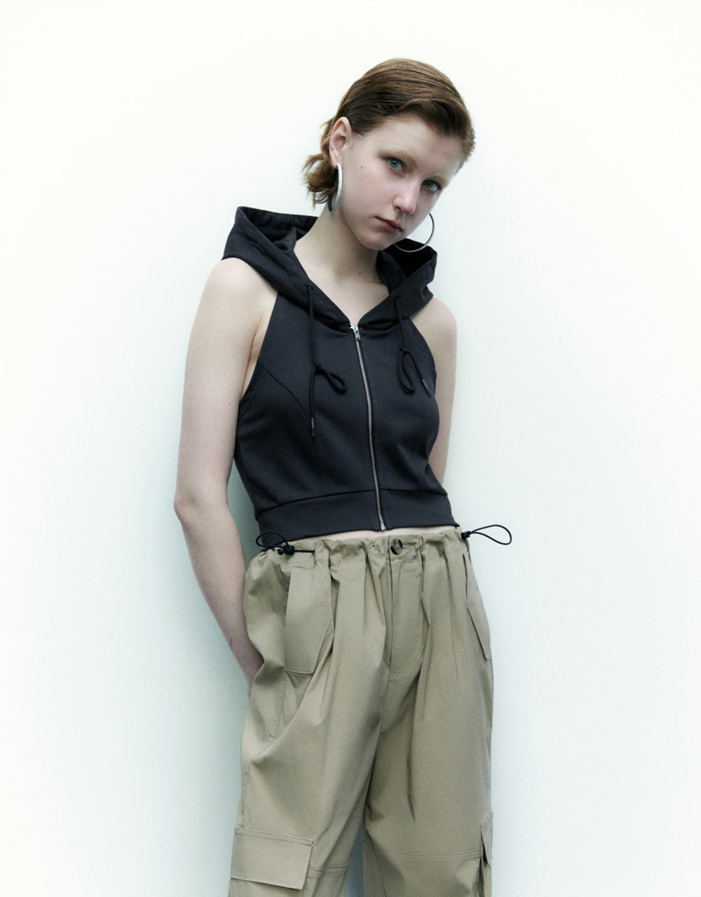 Sleeveless Hoodie Zipper Front T-Shirt