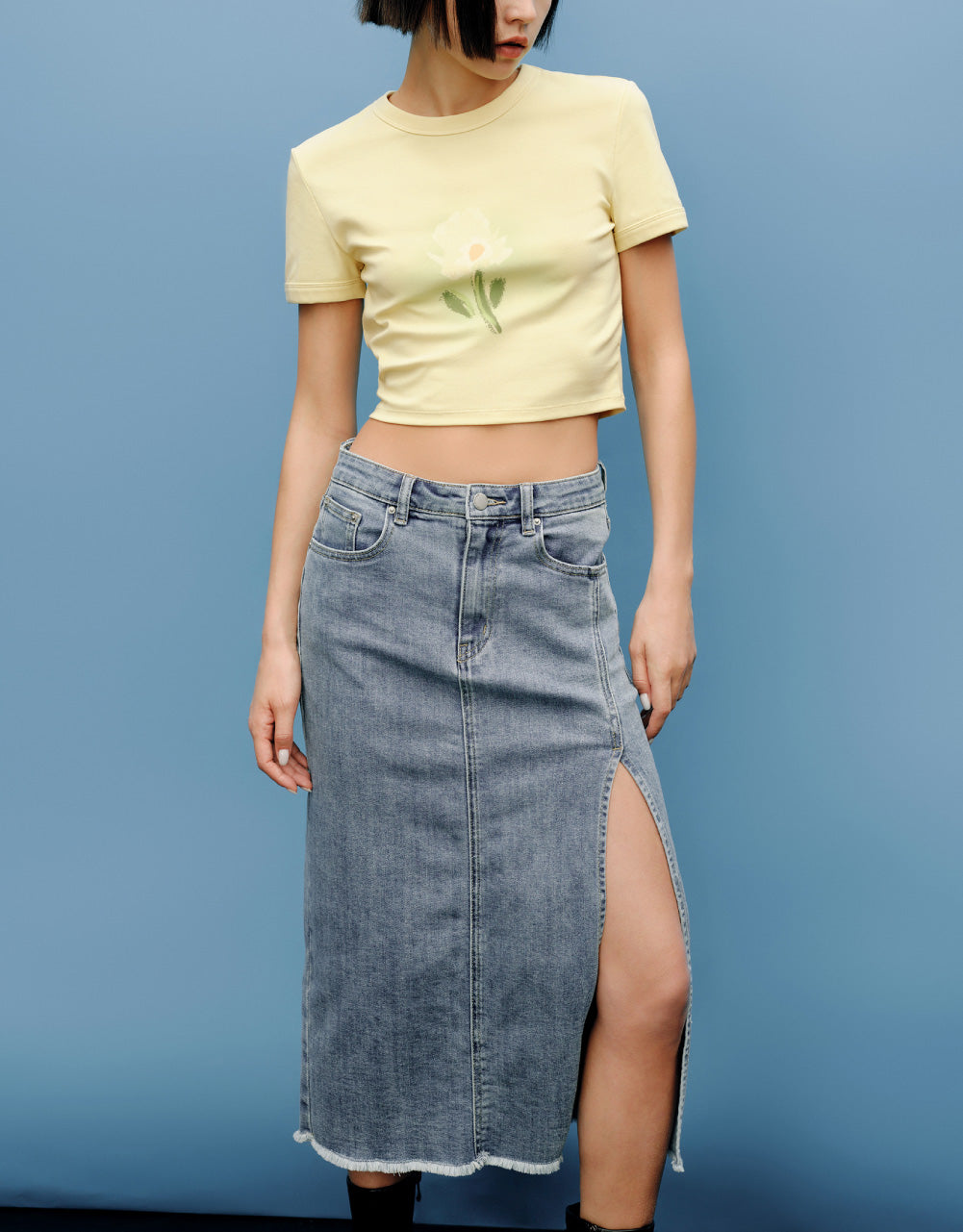 Flower Printed Crew Neck T-Shirt