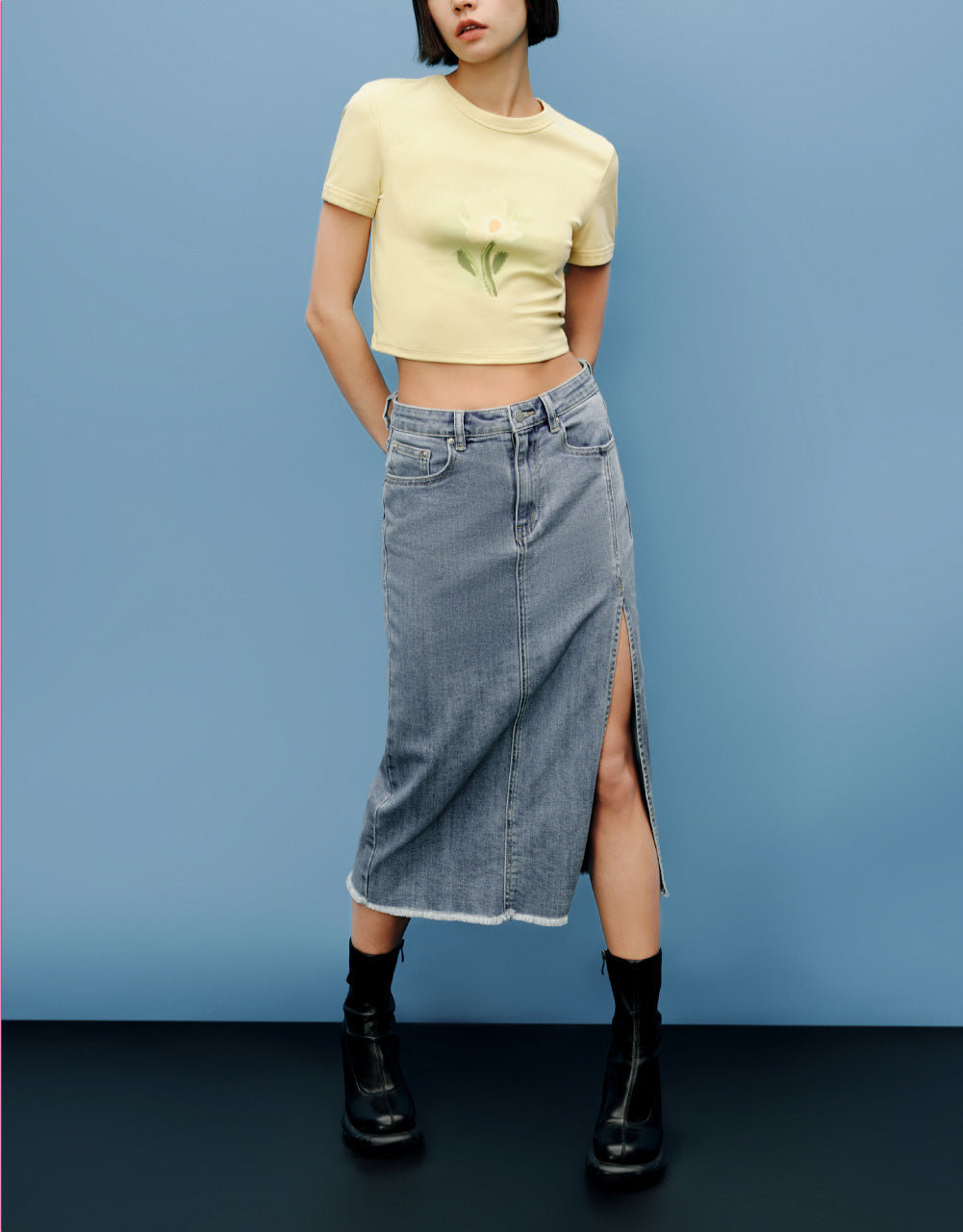Flower Printed Crew Neck T-Shirt