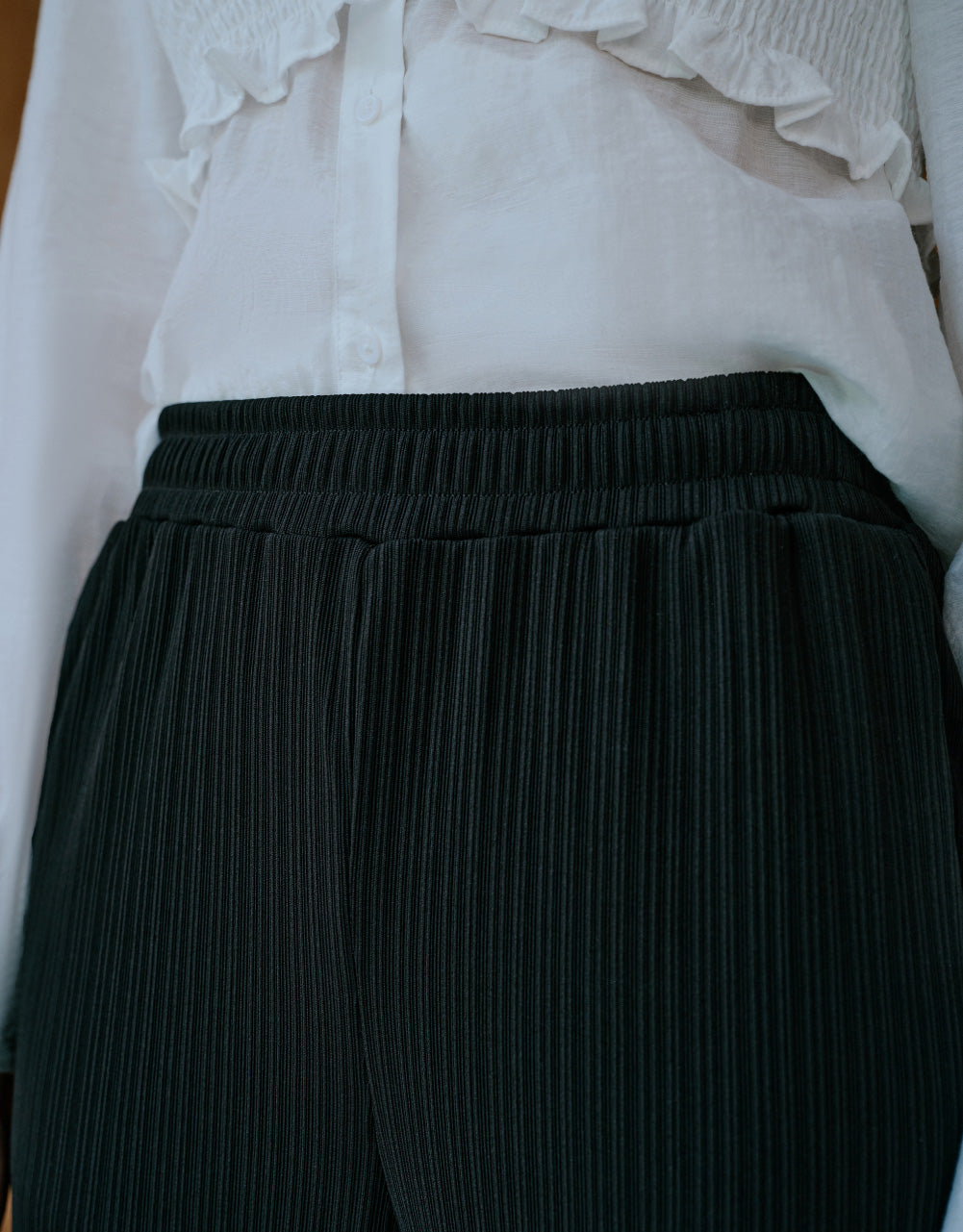Elastic Waist Knitted Straight Pants
