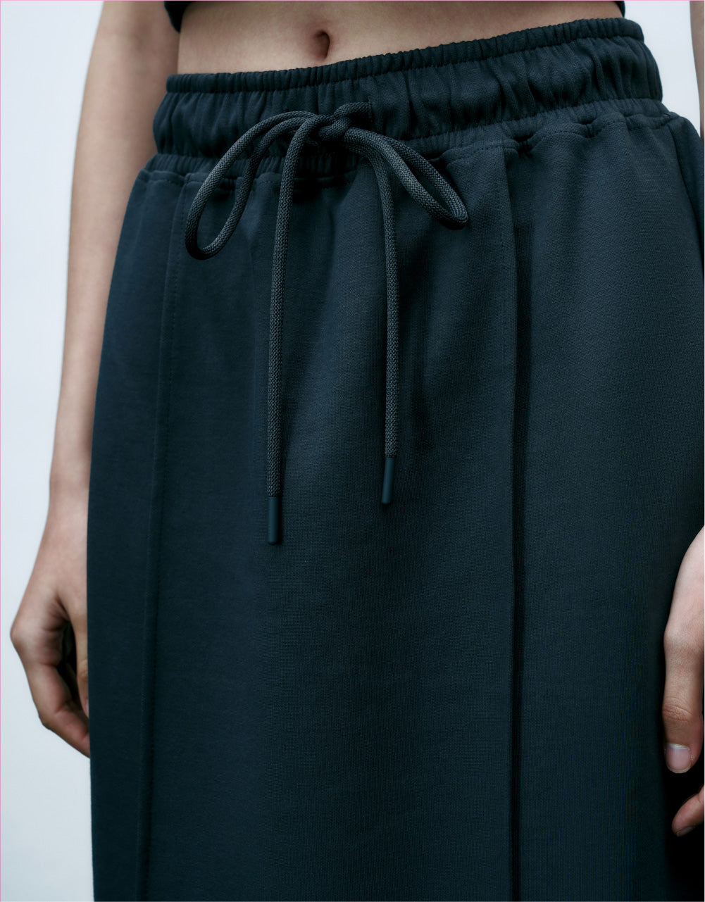 Elastic Waist Midi Skirt