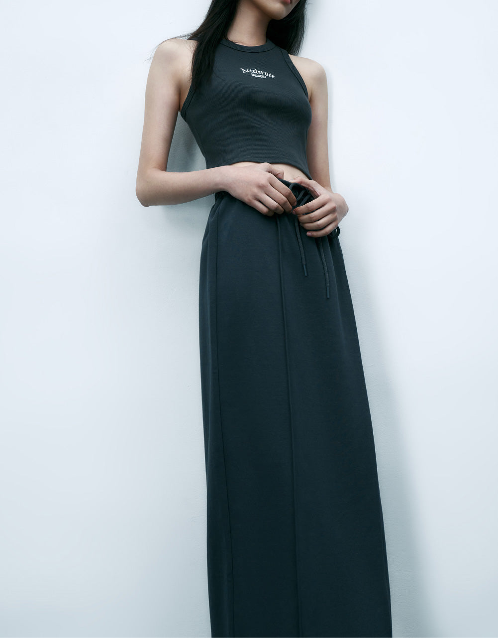 Elastic Waist Midi Skirt