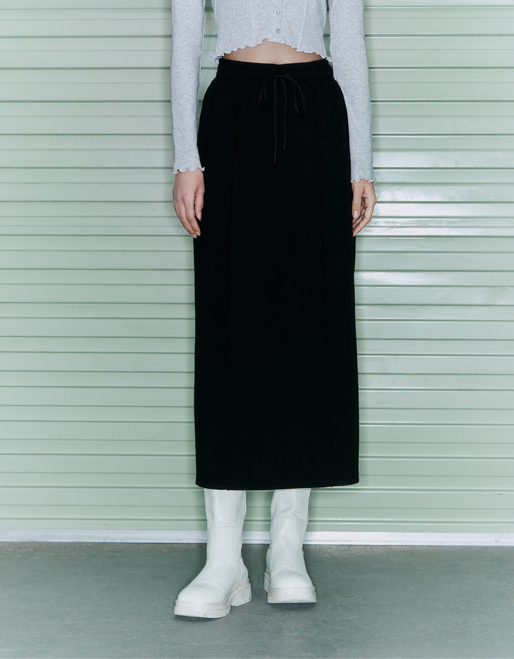Elastic Waist Midi Skirt