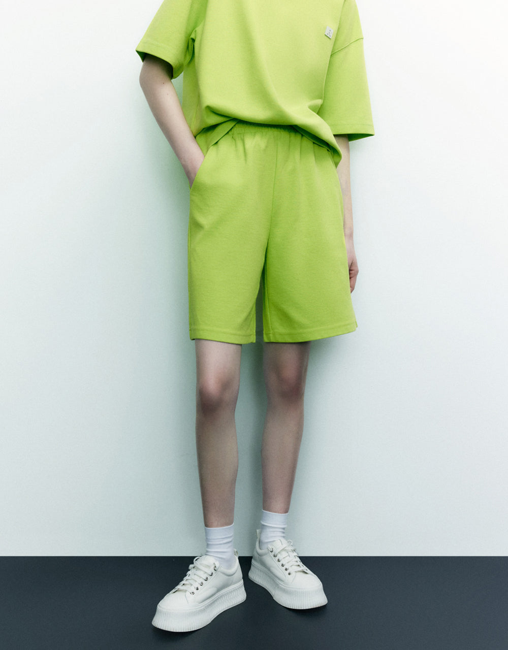 Elastic Waist Regular Shorts