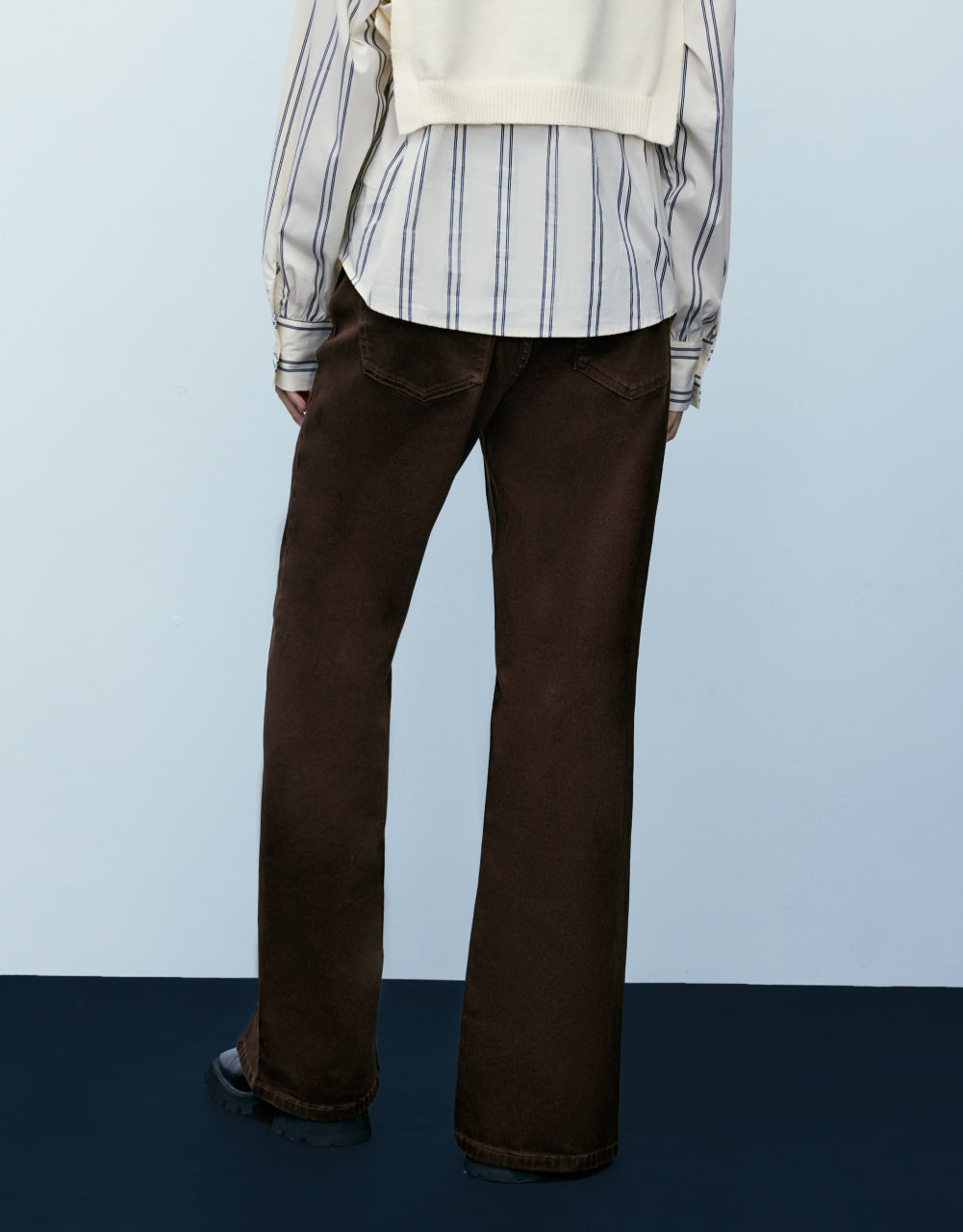 Mid Waist Straight Jeans