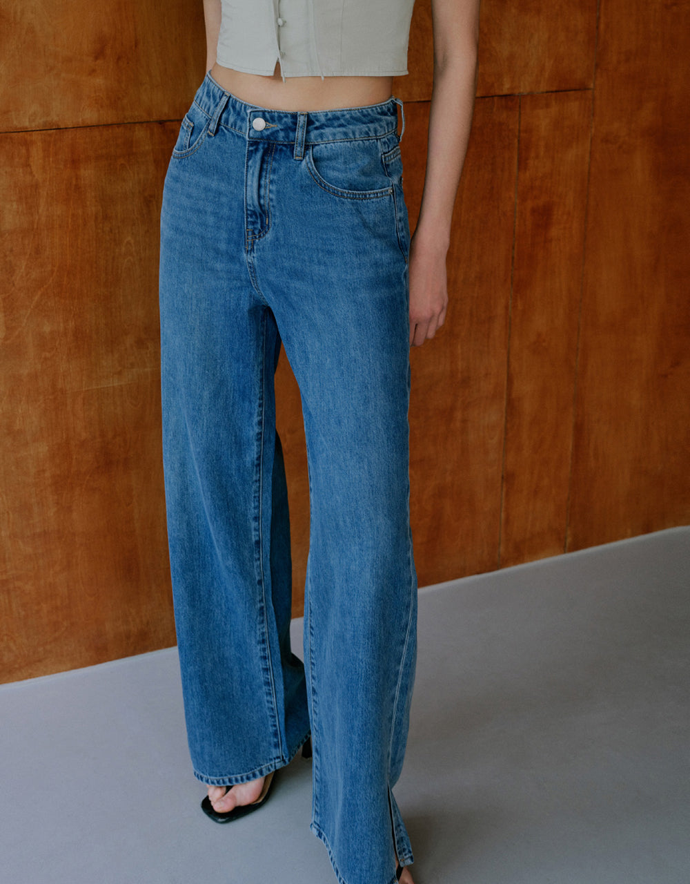 Mid-Waist Loose Jeans