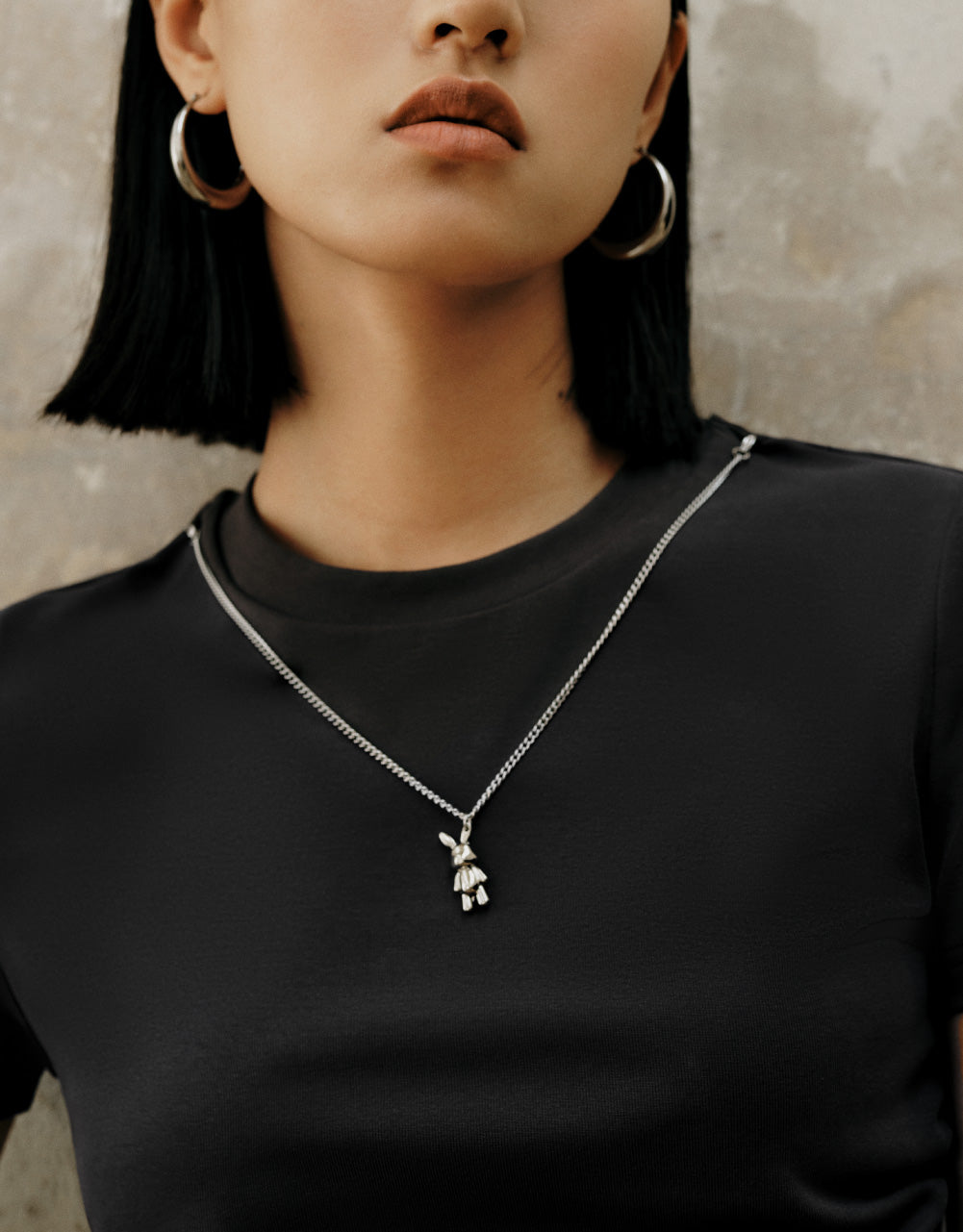 Crew Neck T-Shirt With Necklace