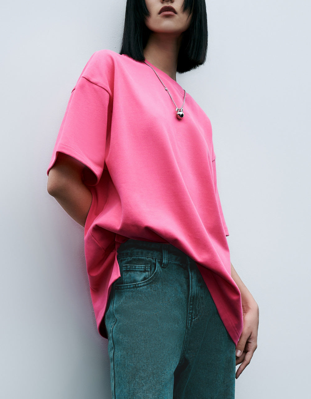Crew Neck T-Shirt with Necklace