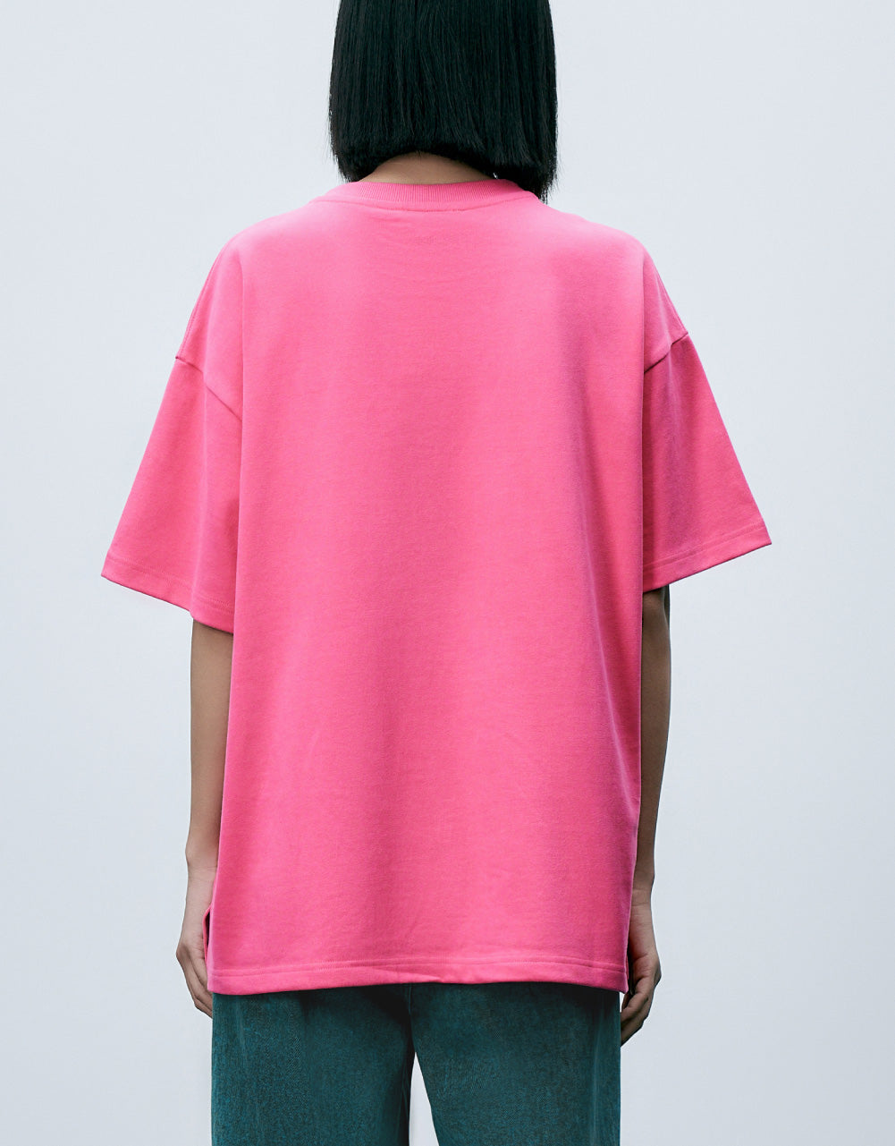 Crew Neck T-Shirt with Necklace