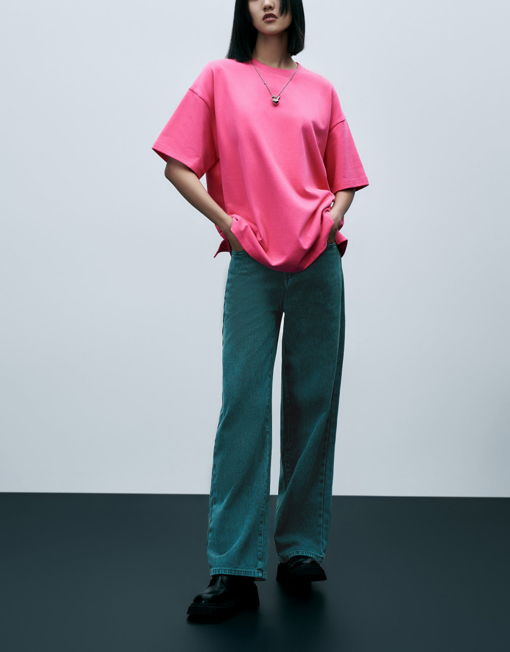 Crew Neck T-Shirt with Necklace