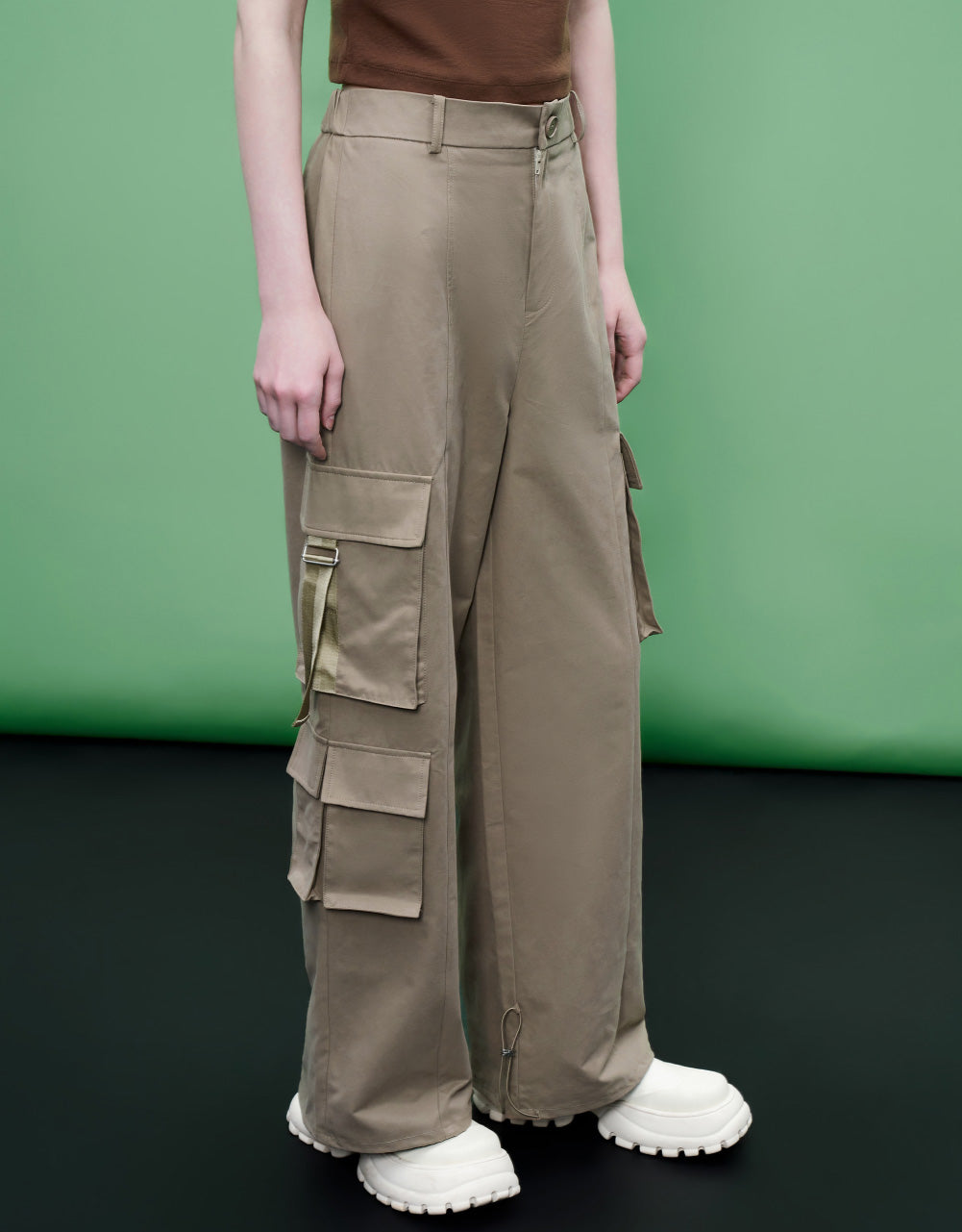 Multi-Pockets Jogger Pants