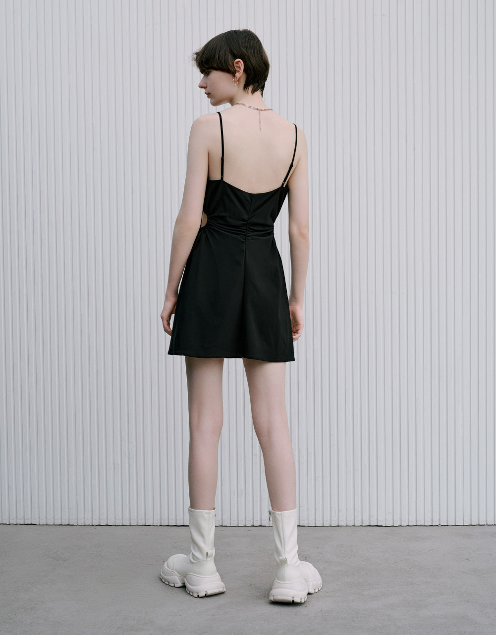 Sleeveless Cut-Out Skinny Dress