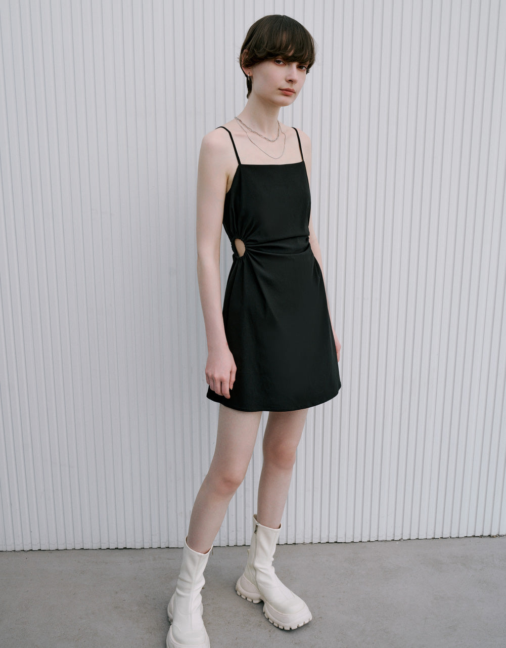 Sleeveless Cut-Out Skinny Dress