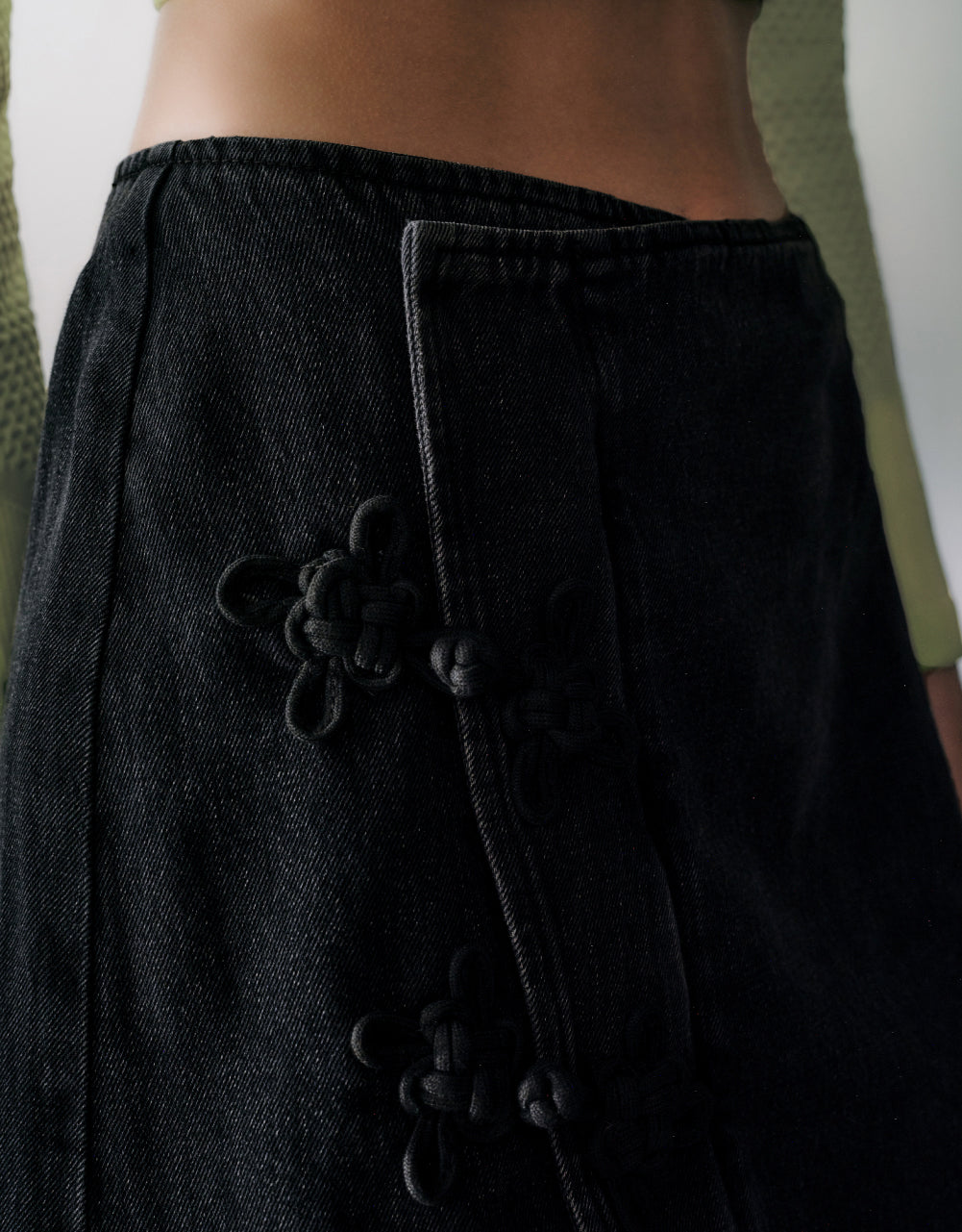 Chinese Button Wrap Denim Skirt