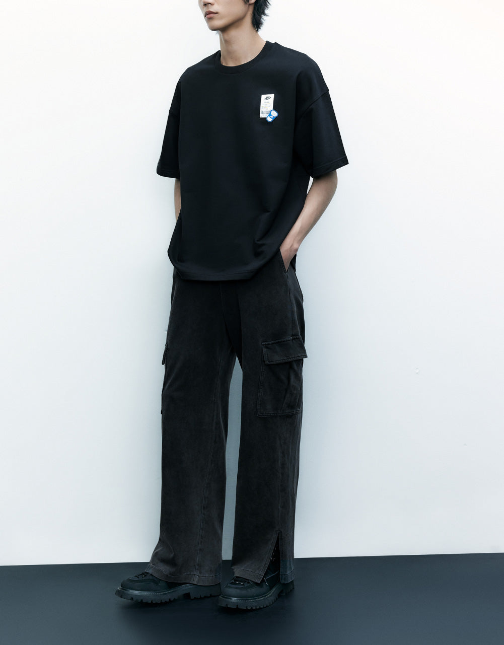 Drawstring Waist Wide-Leg Jeans