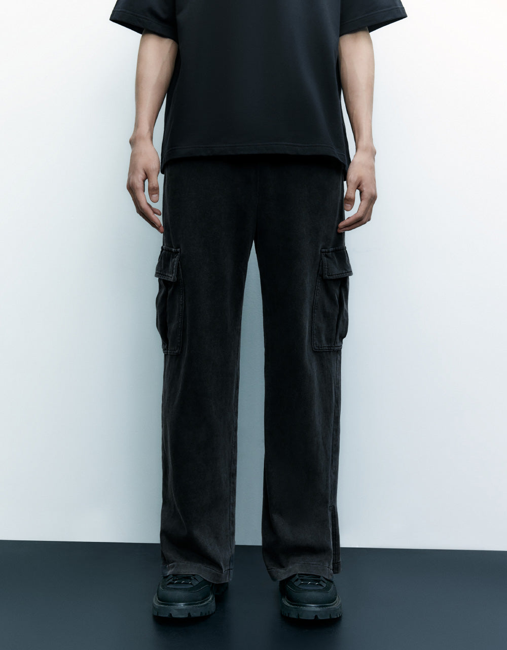 Drawstring Waist Wide-Leg Jeans