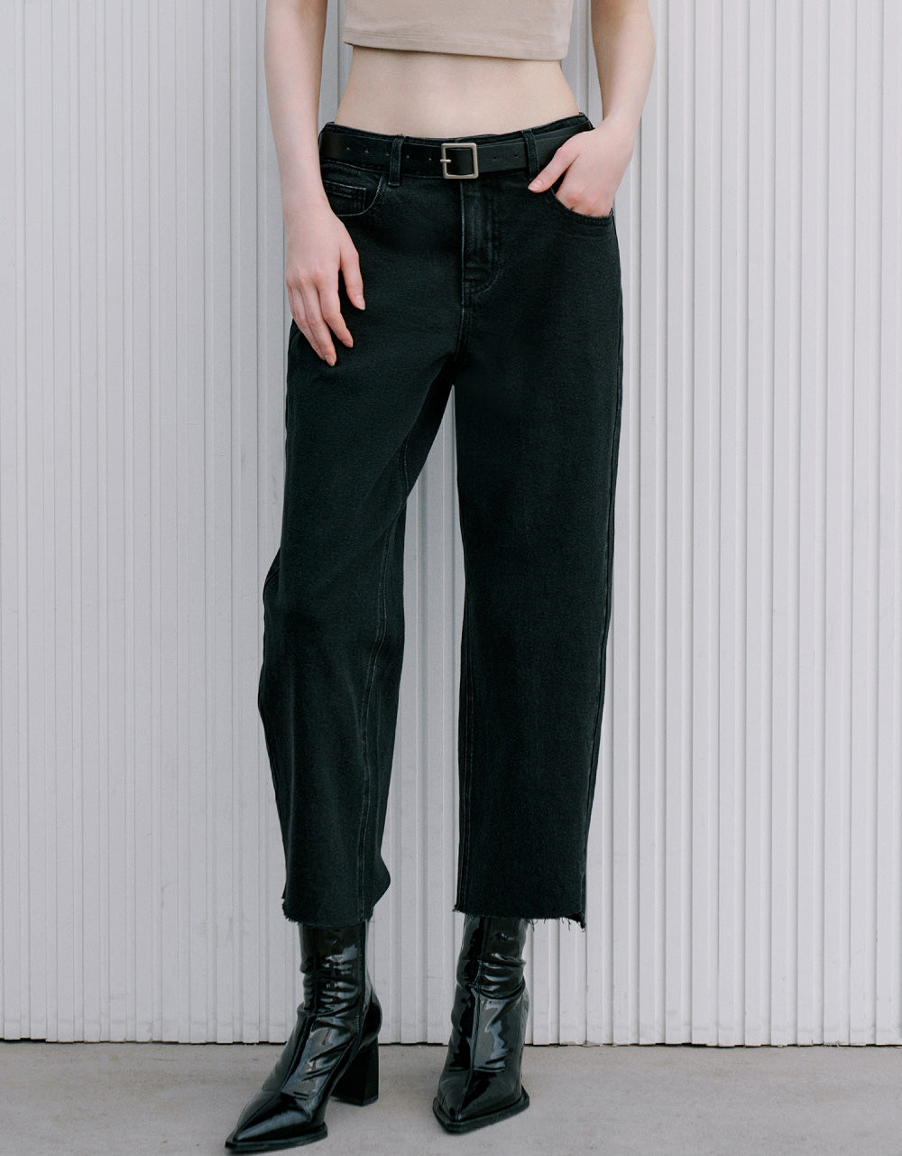 Raw Hem Straight Jeans With Belt
