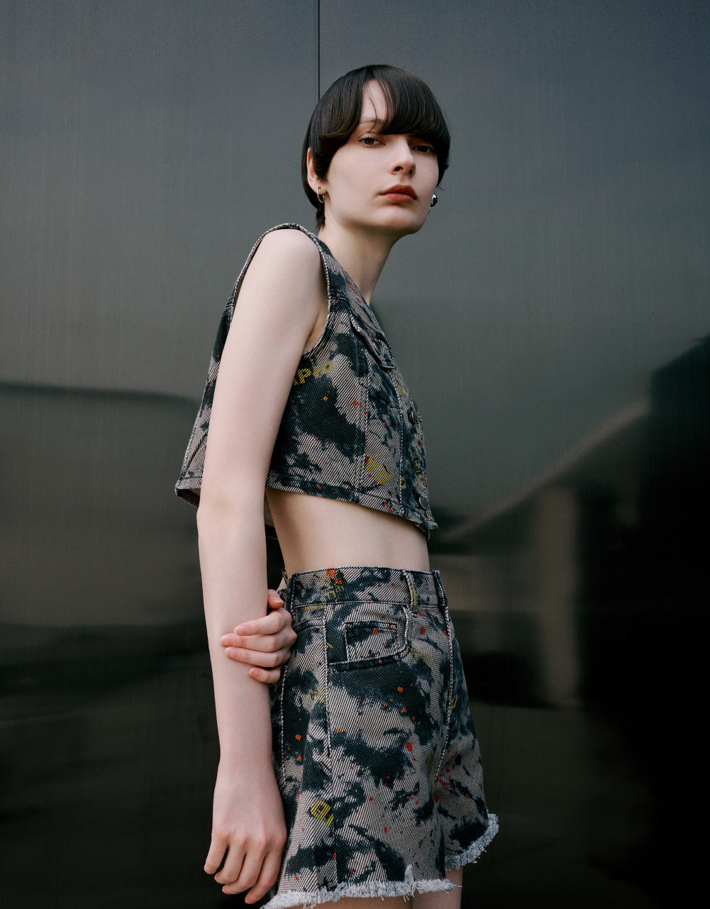 Camouflage Raw Hem Denim Shorts