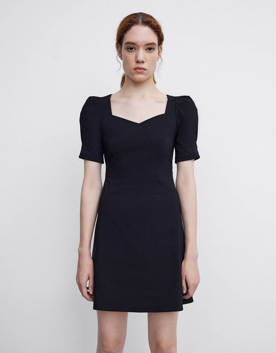 Classic Sweetheart Neck Dress