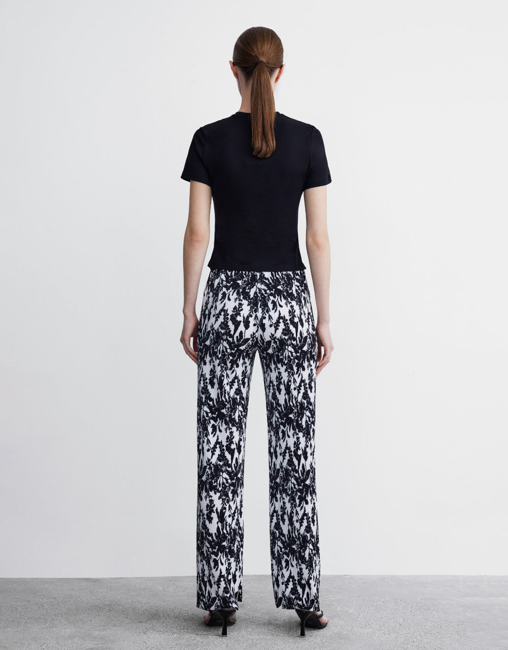 Asymmetrical Crew Neck T-Shirt