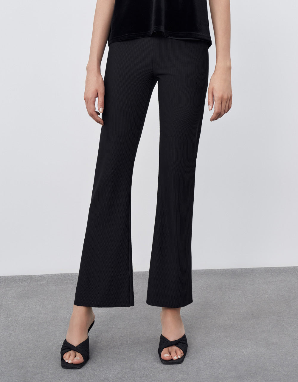 Textured Wide Leg Pants