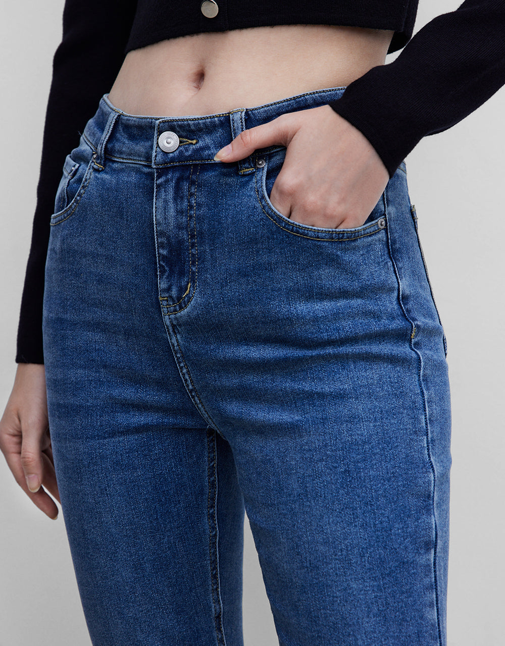 Mid Waist Flare Jeans
