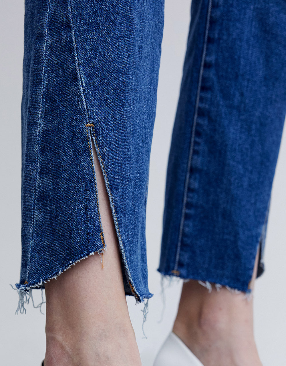 Slit Hem Skinny Jeans