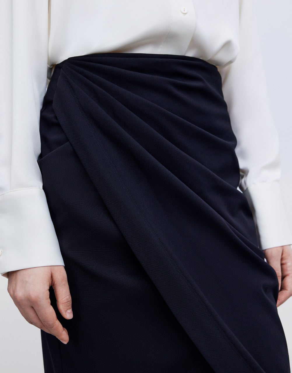 Skinny Fit Midi Skirt