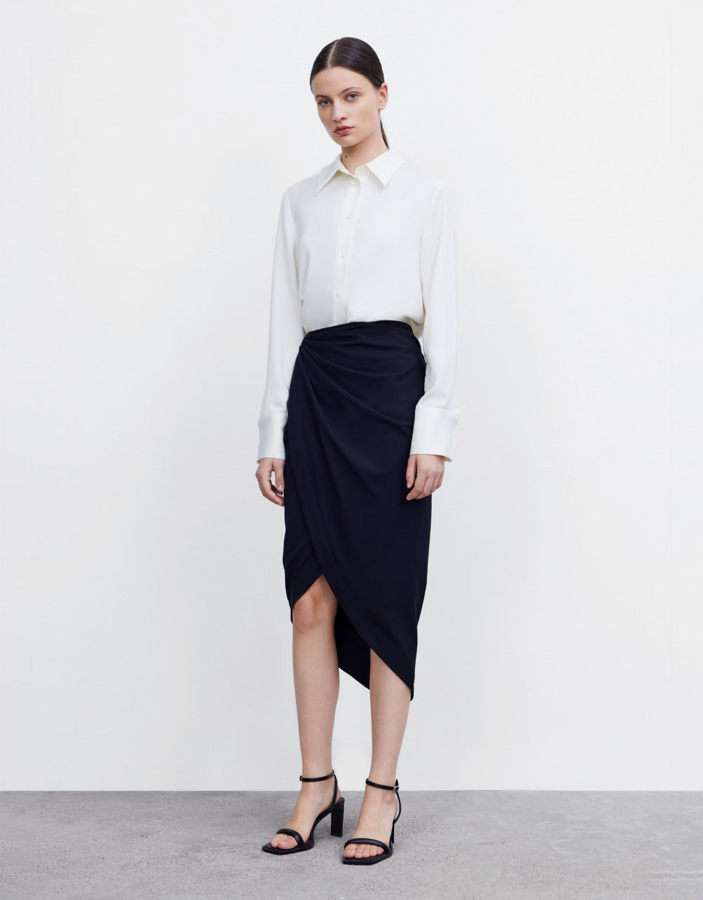 Skinny Fit Midi Skirt