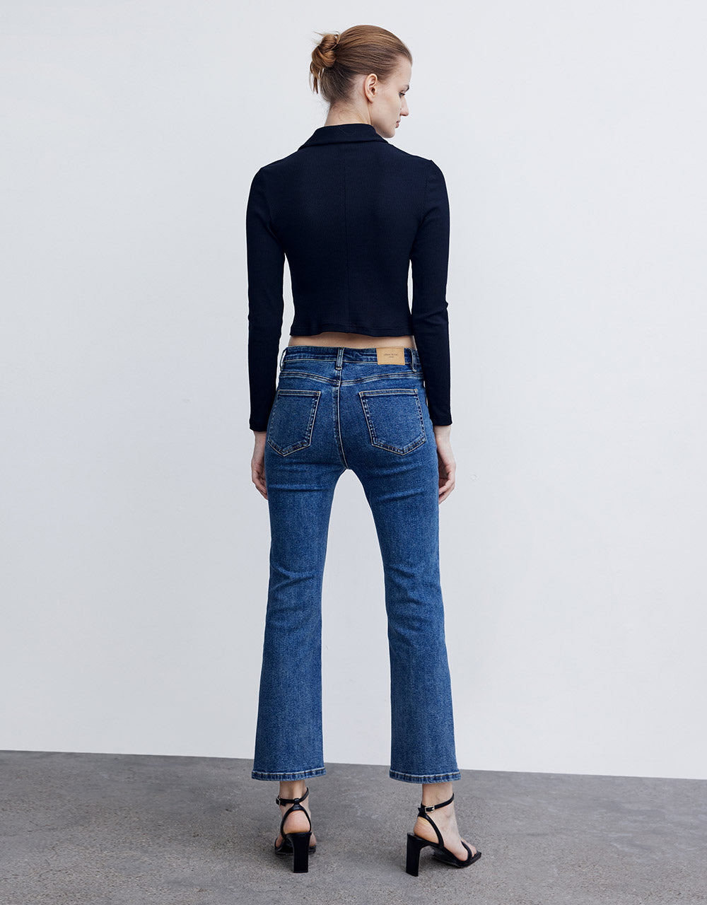 Slit Hem Straight Jeans