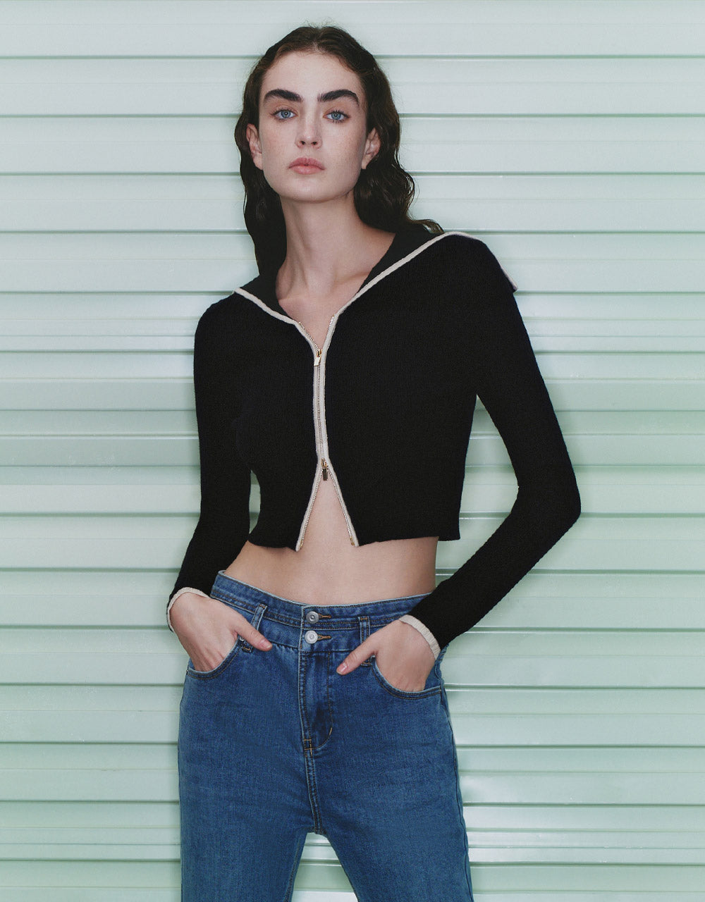 Contrast Trim Zippered Cardigan
