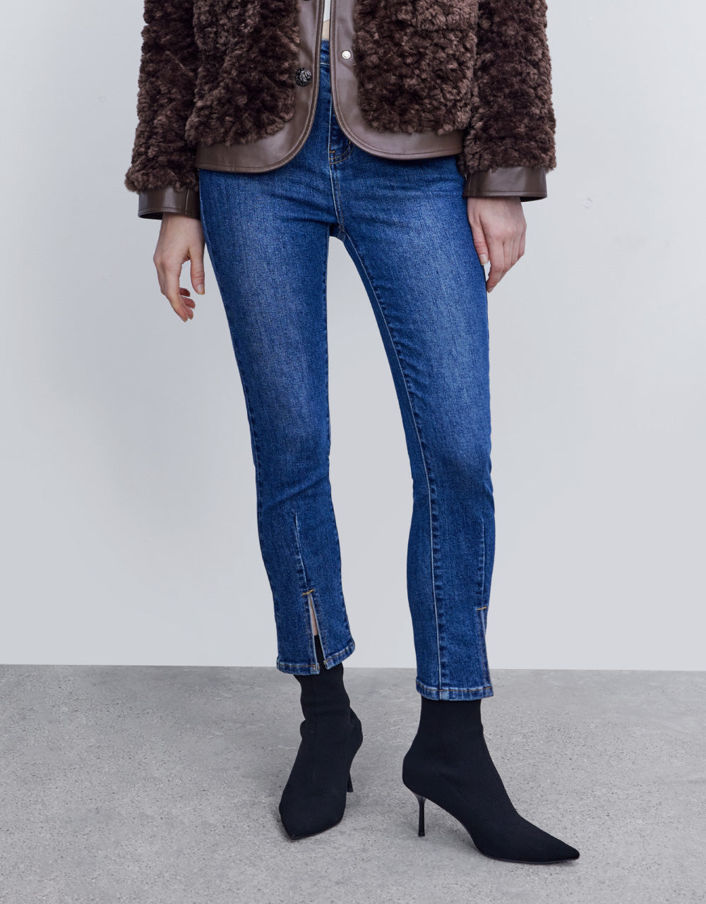 Slit Hem Skinny Jeans