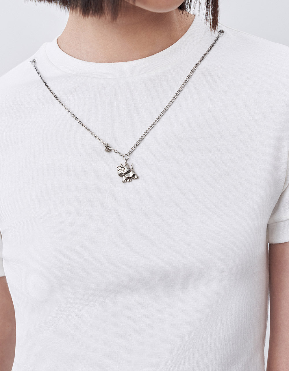 Cropped T-Shirt With Chain