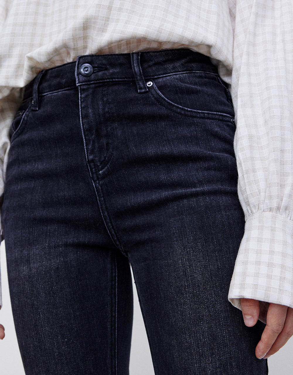Raw Hem Flare Jeans