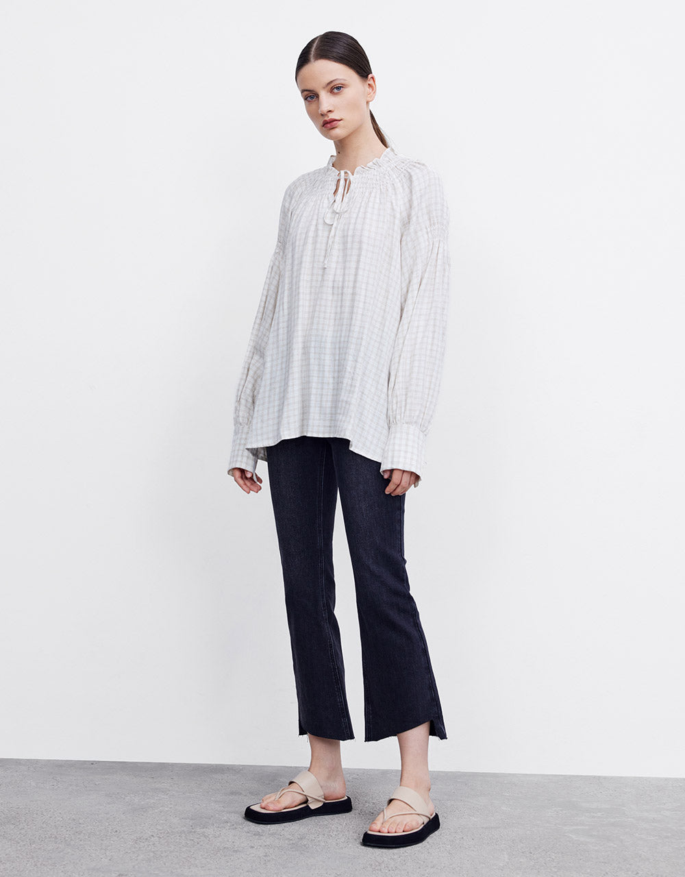 Raw Hem Flare Jeans