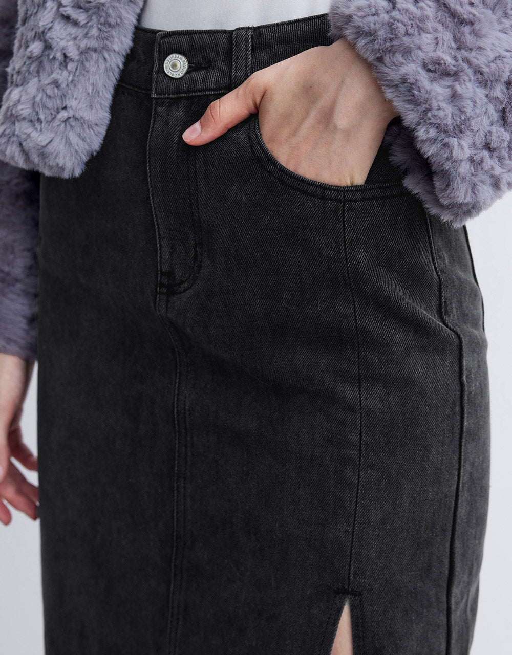 Slit Raw Hem Denim Skirt