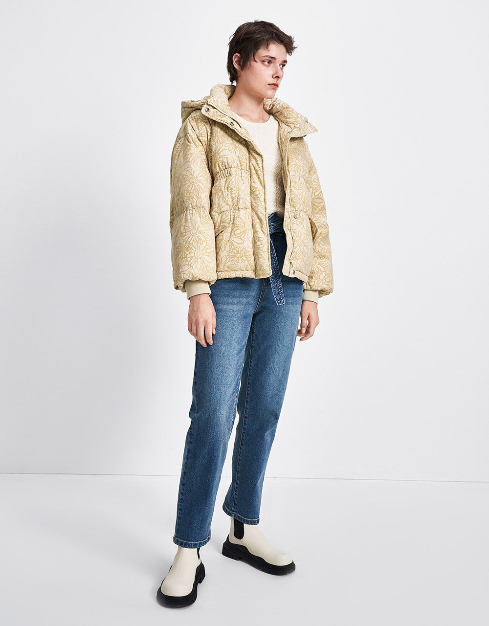 Roll Up Hem Belted Jeans