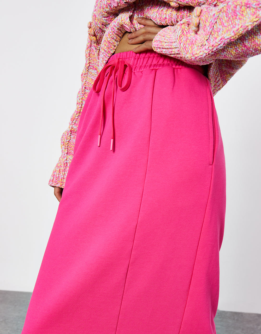 Elastic Waist Midi Skirt